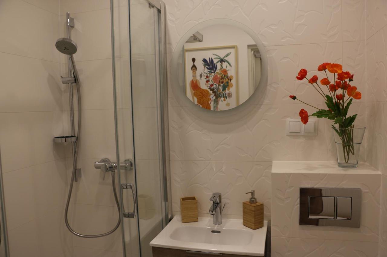 Apartament Freedom โควอบเซก ภายนอก รูปภาพ