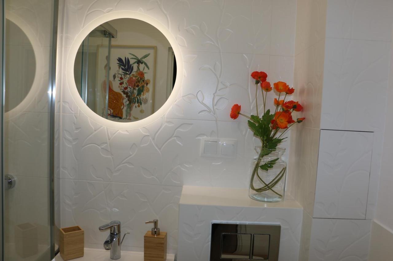 Apartament Freedom โควอบเซก ภายนอก รูปภาพ